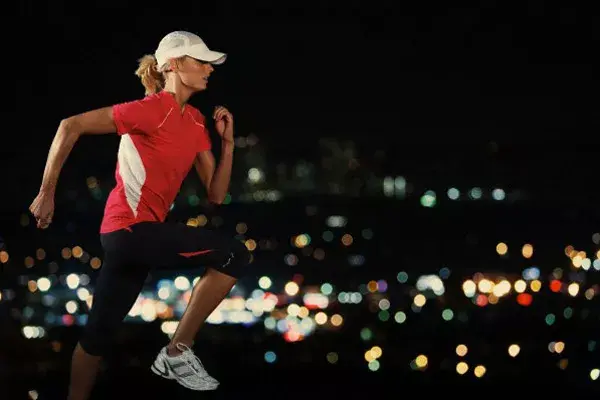 ¡Animate a correr bajo la luz de la luna!