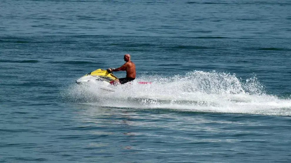 Las motos de agua, un clásico de quienes quieren deportes acuáticos