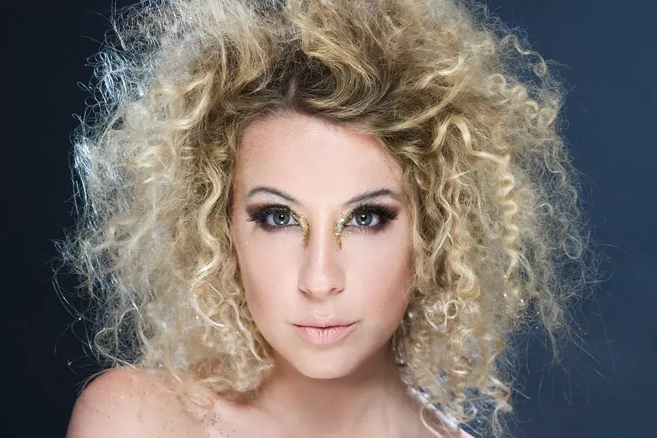 “Soy muy Leo en mi afán de defender a los míos y lo que es justo. El rugido es muy fuerte, pero bajo rápido y sé pedir perdón”. Judith Pinson (33 a?os, ejecutiva de cuentas).