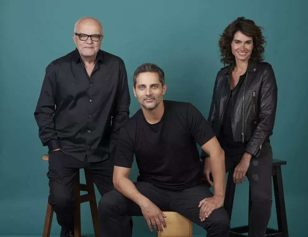 Joaquín Furriel, Juan Leyrado y Florencia Raggi. Foto: Ella en mi cabeza