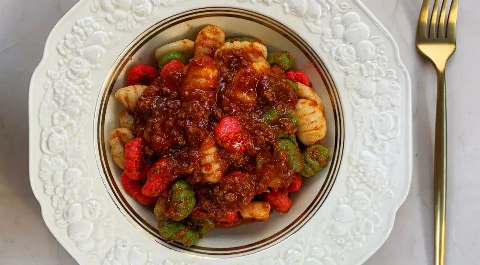 Ñoquis de los colores de la bandera italiana. Foto gentileza: Fresca