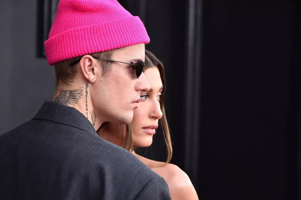 Justin Bieber compartió un video en redes en donde muestra que tiene la mitad de su cara paralizada