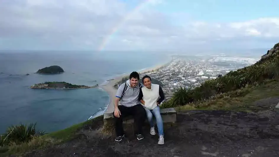 Viajar mucho, trabajar de ratos