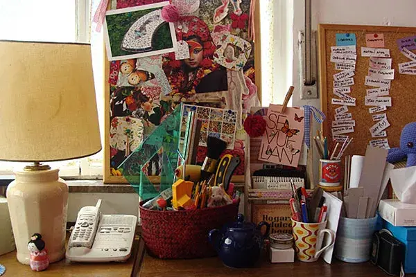 El escritorio de Lou