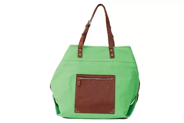 Con bolsillo de cuero (Bendito Pie $1084)