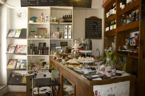 Escondido en La Isla, Florencio es reconocido por la calidad de su pastelería