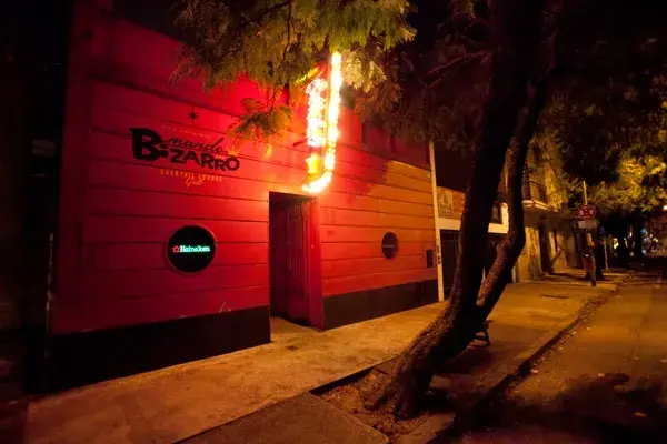 Si querés conocer un lugar diferente y con mucha personalidad no te pierdas este bar de Palermo