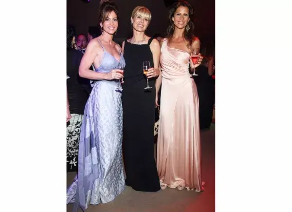 Mucha elegancia en los looks de Karina Mazzoco, Karina Rabolini y Analía Maiorana