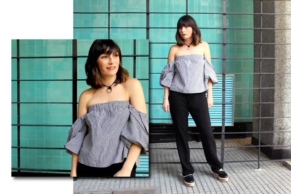 Blusa de Zara / Pantalón de Urke $589 / Zapatos de Gaby Roca $2700 / Collar de LoveLola $215