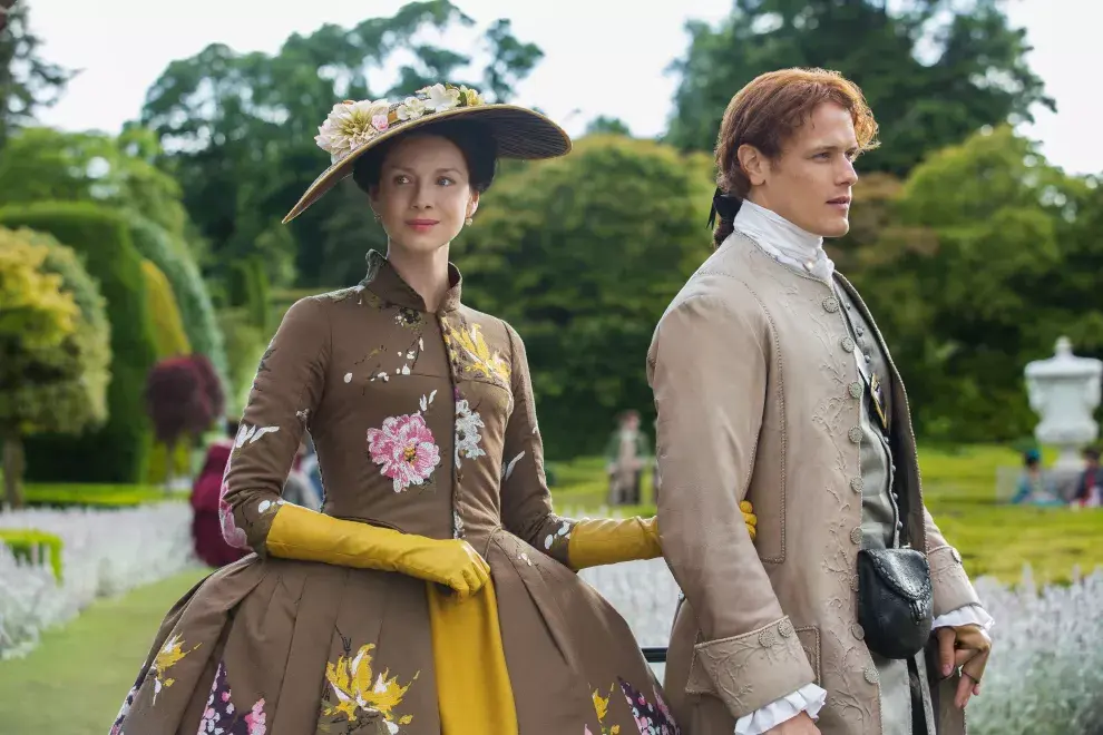 Caitriona Balfe como Claire. Outlander. FOX+