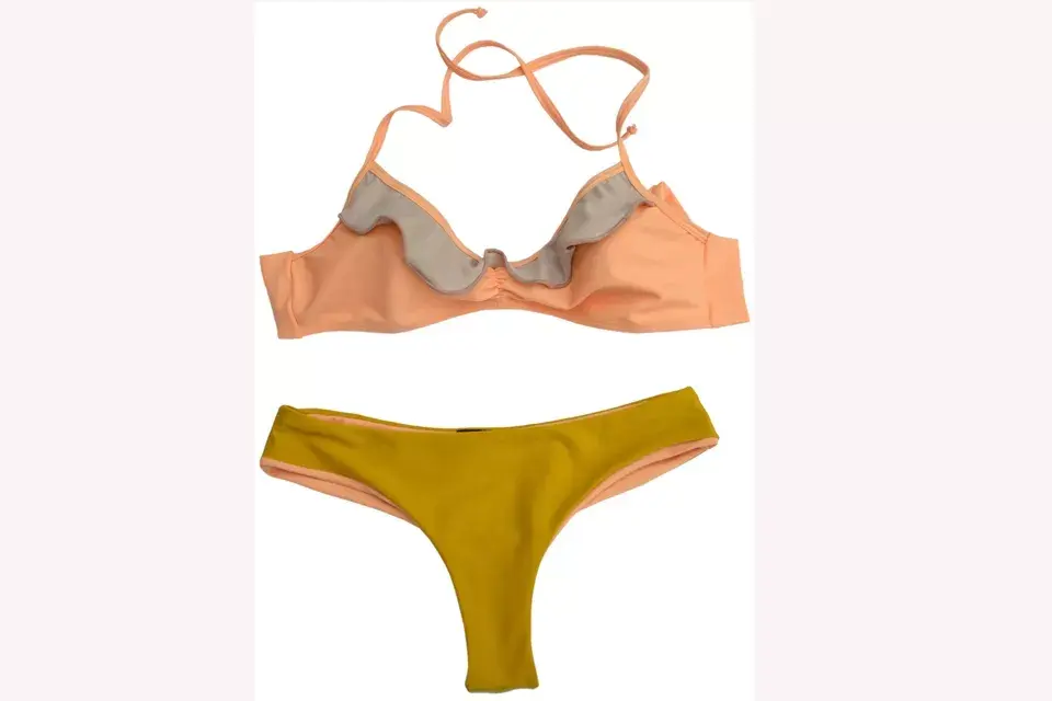 Bikini combinado con corpiño con volado Why Luca, $290