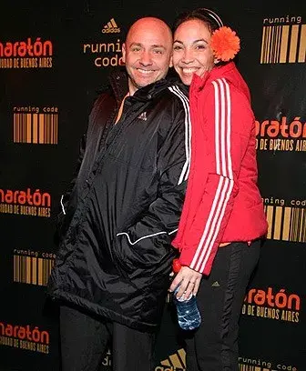 Ronnie Arias y Ernestina Pais también se pusieron sus ropas deportivas y asistieron al evento de Adidas.