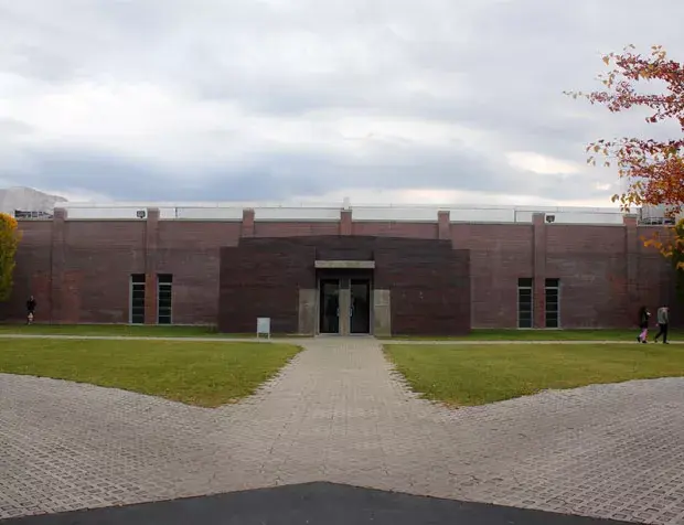 La entrada del museo