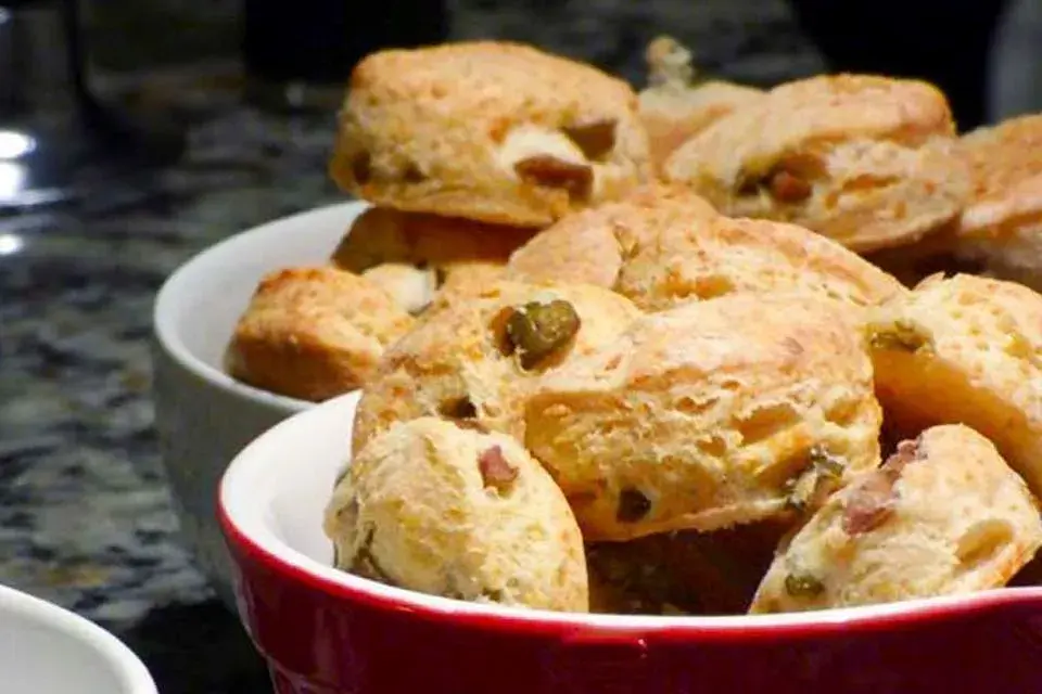 Scones de aceitunas