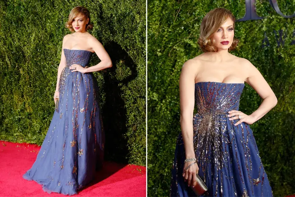 Jennifer López, una de las grandes estrellas de la noche, optó por un Valentino strapless lleno de brillo y un clutch de Jimmy Choo. ¡Muy elegante!