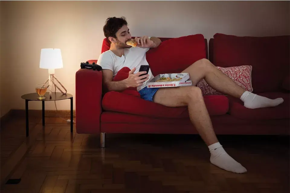 Estoy lejos ahora, pero te comería a besos...