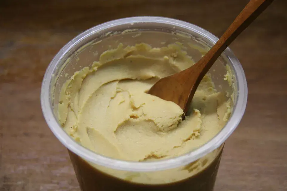 Humus preparado por Dudy Francisco, cremoso y nutritivo. Foto: Valeria Cuska Photos.
