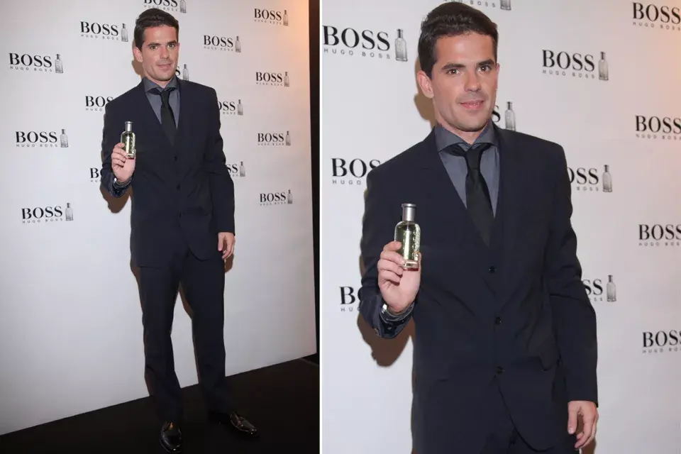 Hugo Boss presentó a su nuevo embajador: Fernando Gago. ¡Muy elegante y serio con ese traje!