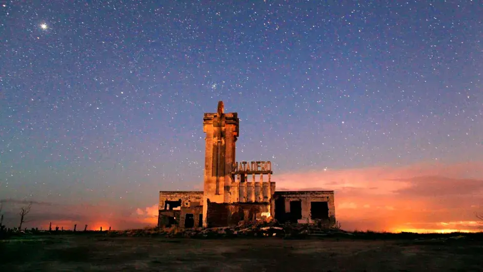 El antiguo matadero abandonado hace años y a la espera de un futuro mejor