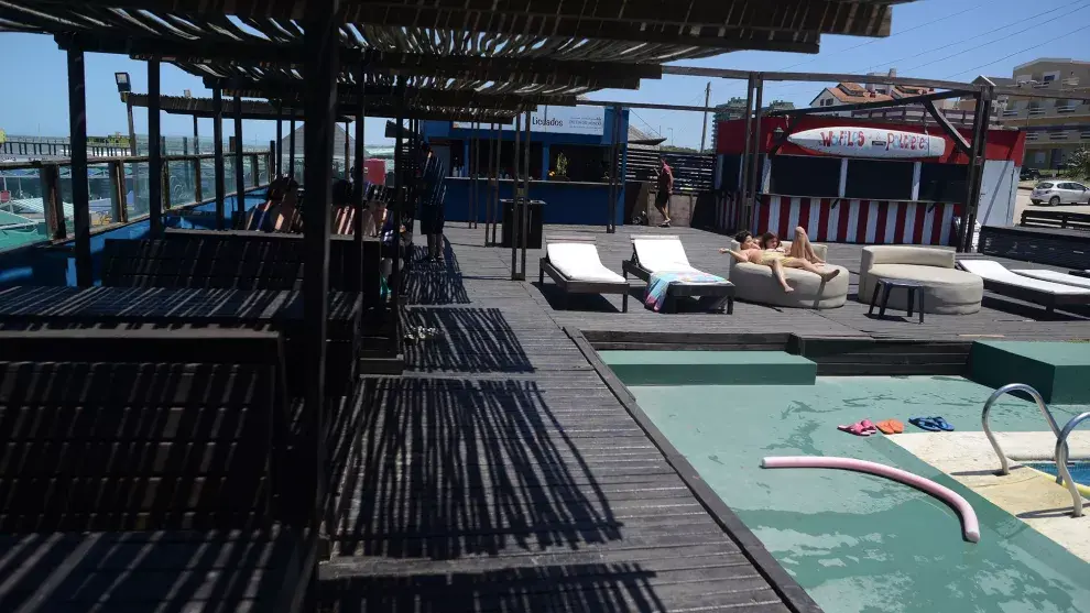 Club de playa y restó mediterráneo, ¿qué más pedir?