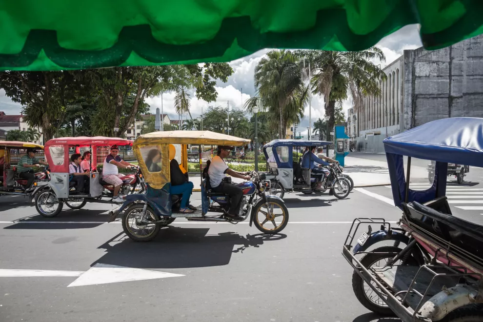 Más de 45.000 mototaxis ocupan las calles de la ciudad de Iquitos