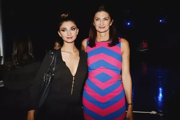 Mariana Arias y Paloma Cepeda, dos generaciones de diosas en el BAAM Argentina Fashion Week