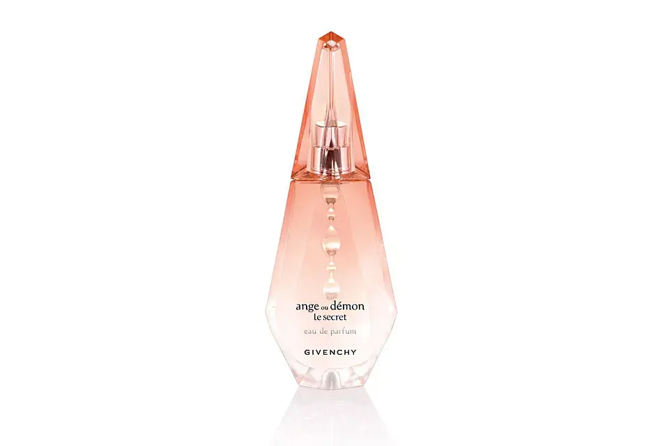 Ange ou Démon Le Secret, de Givenchy (100 ml, $1150)