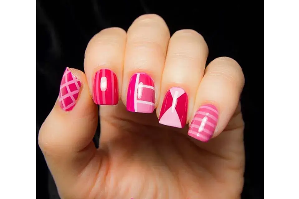 Sumate a la campaña con tus uñas de rosa