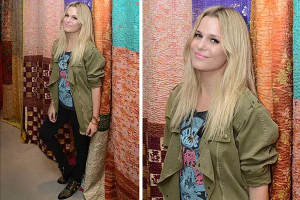 Pantalón chupín, remera estampada y campera militar, el estilo de Jenny Williams