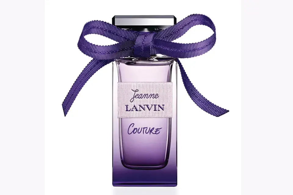 Couture, de Jeanne Lanvine. Trama afrutada y almizclada con fondo amaderado. $550, 100 ML