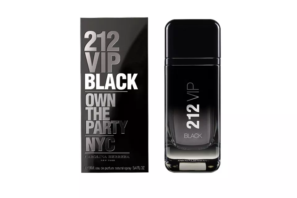 Perfume 212 VIP Black EDP de 100 ml, Carolina Herrera, $2140 
