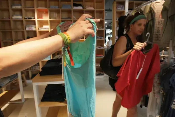 Esta zona de outlets es una de las más concurridas