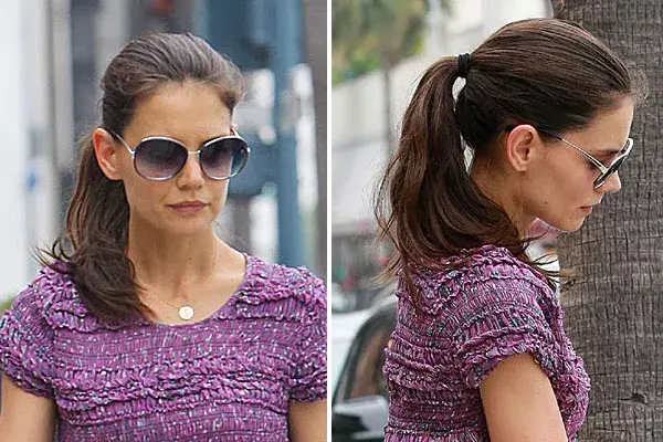 Para salir del paso: Katie Holmes se hizo una cola de caballo con todo el pelo tirante hacia atrás