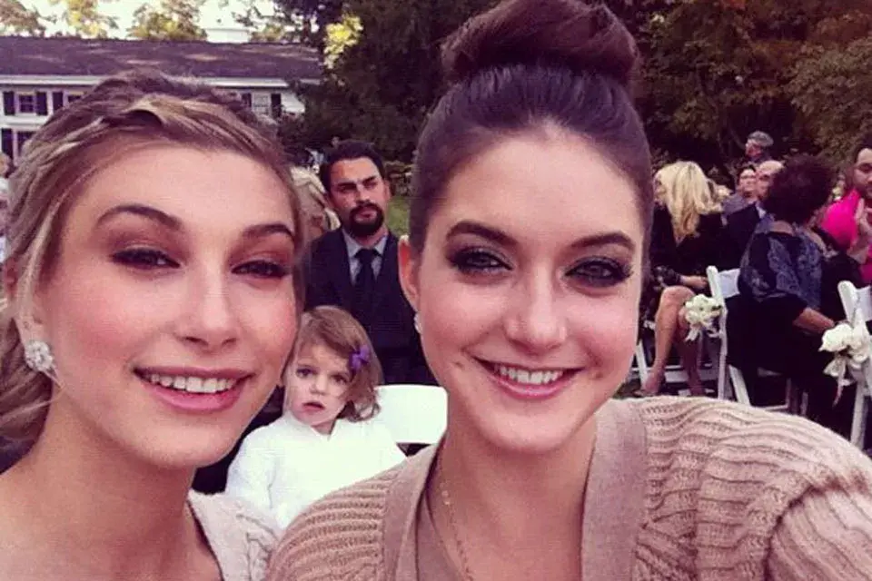 Mantiene un perfil más bajo que el resto de sus primas