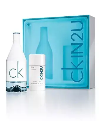CK IN2U | Pack con Eau de Toilette de 100 ml y un Deo de 75g ($208).