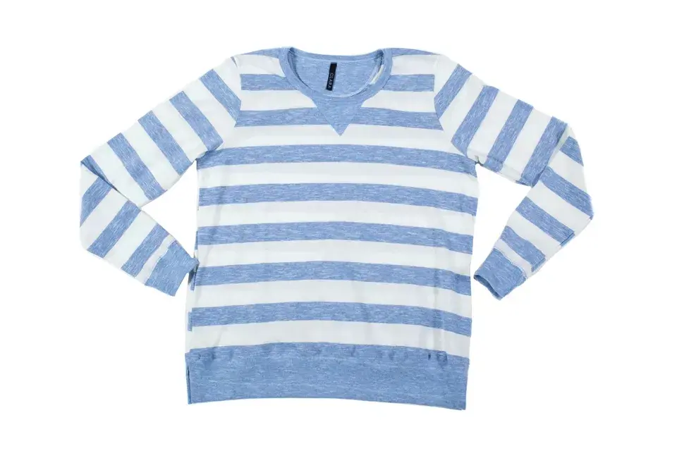 Buzo de algodón (Clara, $520)