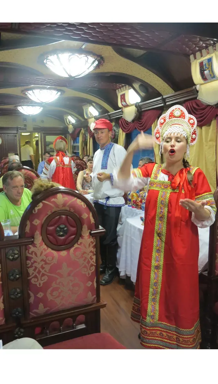 Fiesta a bordo: degustación de vodka y canciones tradicionales