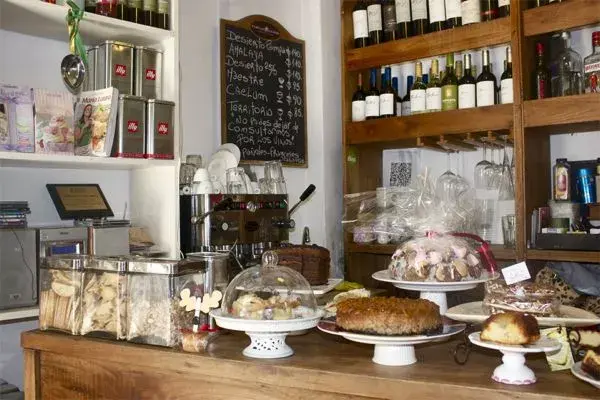 Escondido en La Isla, Florencio es reconocido por la calidad de su pastelería