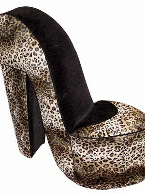 Este sillón zapato nos hace acordar a Carrie Bradshaw de Sex and the City