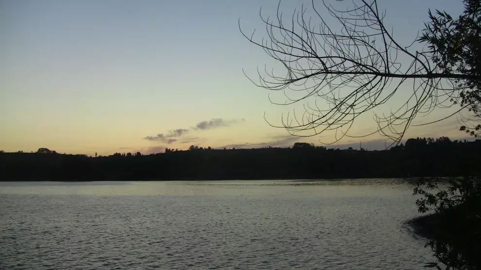 Atardece en la bahía del hotel Tierra Chiloé