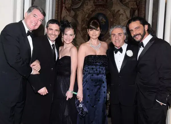 Pancho Dotto, Leo Sbaraglia, Luz Capriota, Araceli González, Carlos Di Doménico y Fabián Mazzei