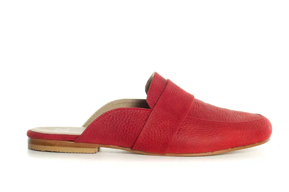 Slippers (XL, $1290)