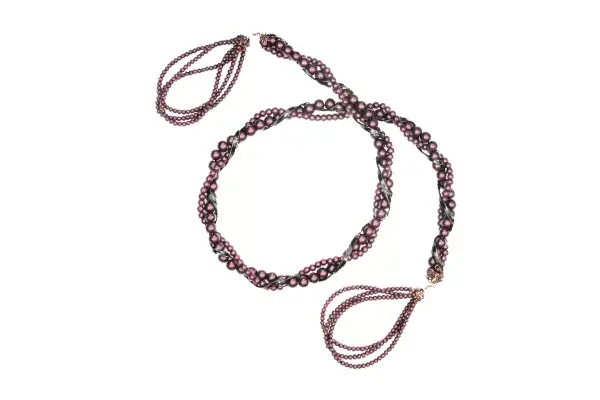 Esposa collar, $290