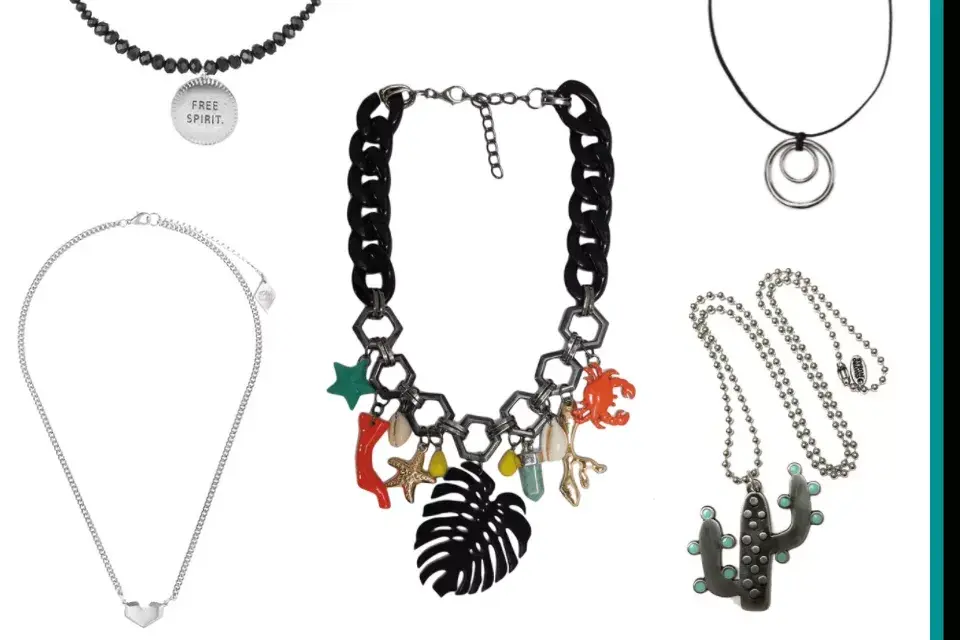 Gargantilla Free Spirit $270 de Kona Queen / Collar colgantes $350 de Dolores Iguacel / Collar dos círculos $168 de Complot / Collar triángulo $210 de Kona Queen / Collar cactus $320 de Cuatro Musas