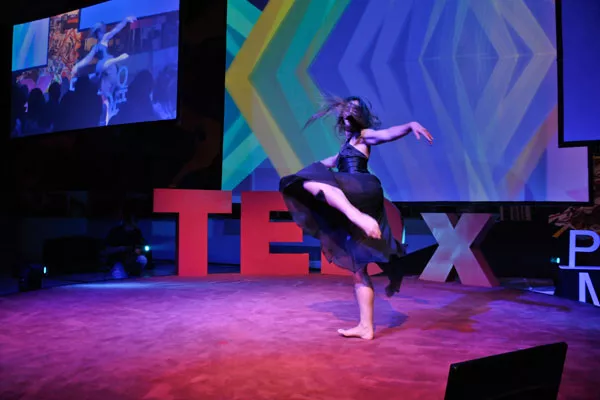 Vania Masias al cierre de TEDx Puerto Madero