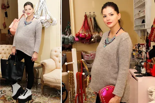 La China Suárez pasó por el showroom de Besha en Palermo, dos semanas antes de su fecha de parto. Embarazada y feliz, contó que no van a revelar el nombre de la beba por cábala. Nos encanta su sweater y el collar que eligió para completar el look