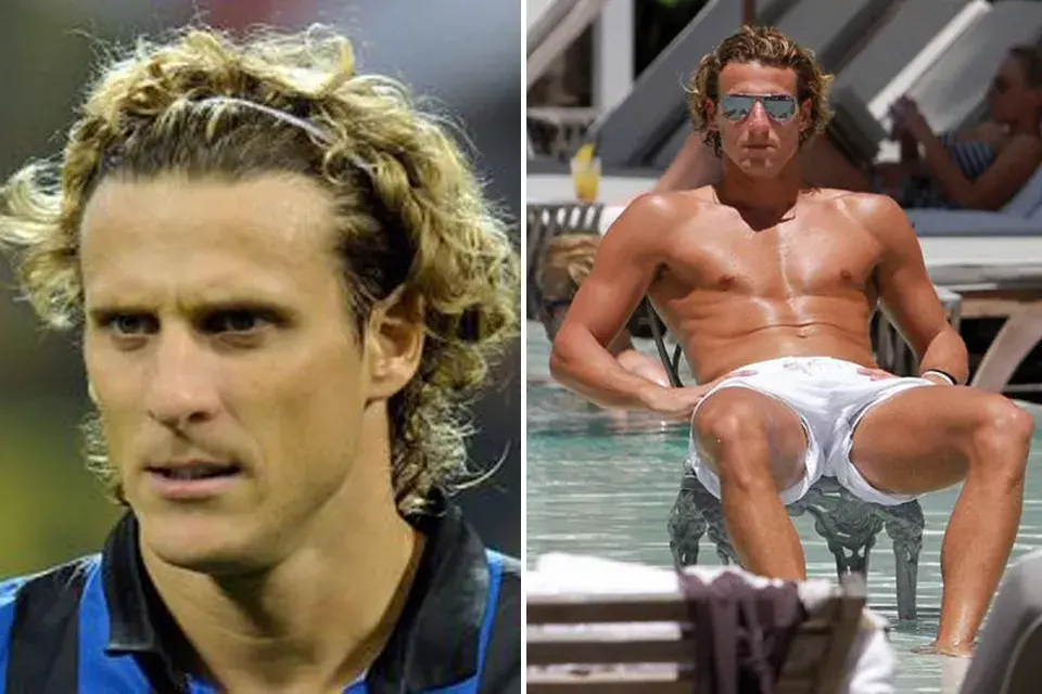 Habilidoso como pocos, característica que heredó de su abuelo y su padre, en 2010 fue elegido el mejor jugador del Mundial de Sudáfrica