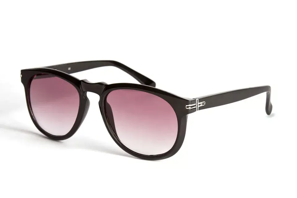 Lentes de sol (Infinit, $1900 apróx)