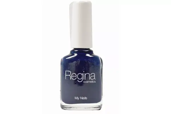 Esmalte smoking (Regina Cosmetics, $45)