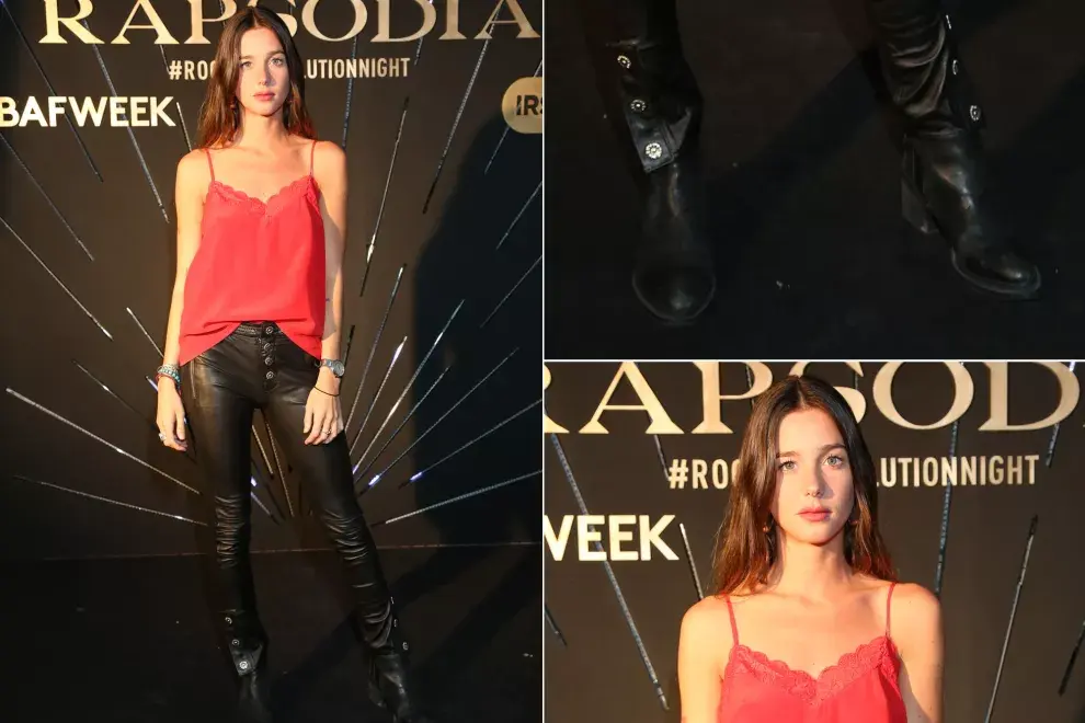 Lucía Celasco volvió a dar cátedra de estilo, esta vez en el desfile de Rapsodia, con un top lencero combinado con el tono de los labios, pantalones engomados y botas